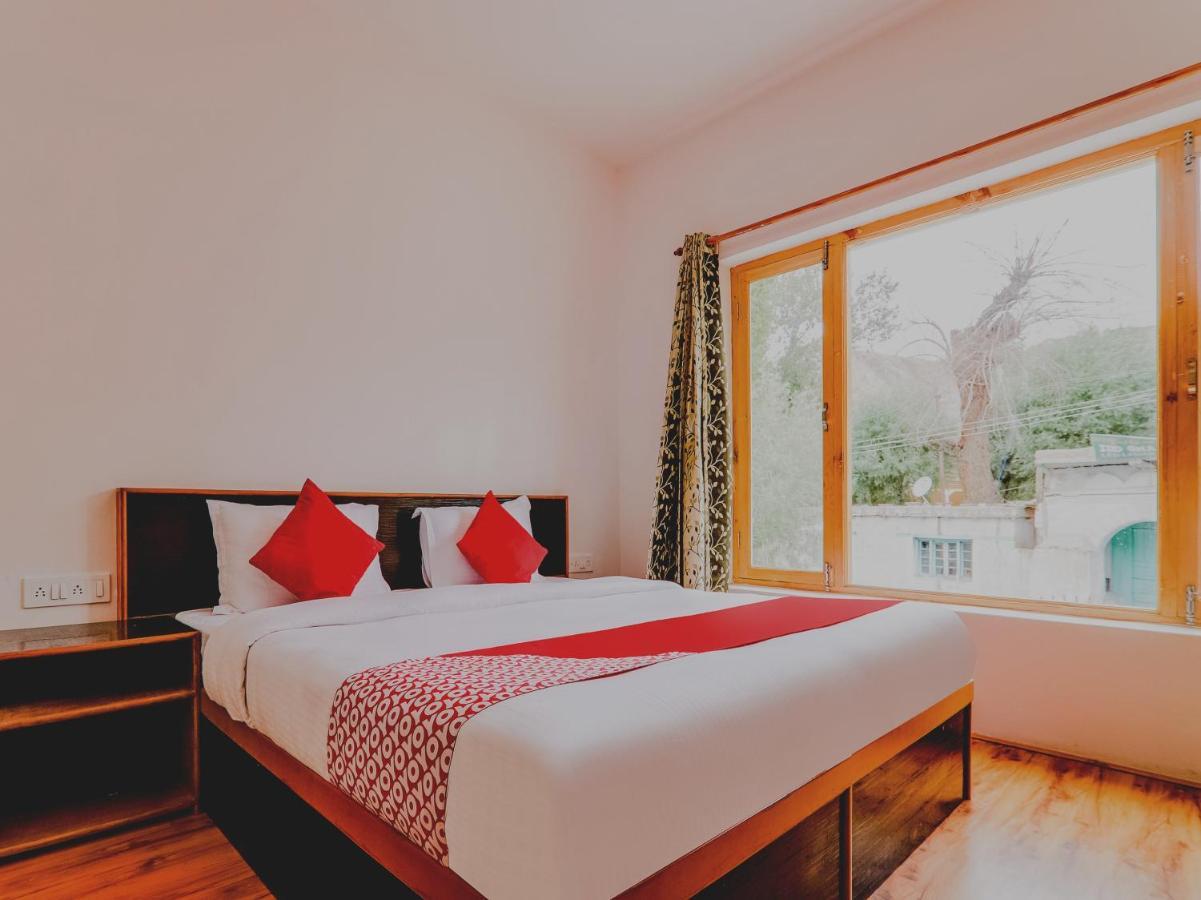 Shivpurī Oyo 72466 Hotel Yuvraj מראה חיצוני תמונה